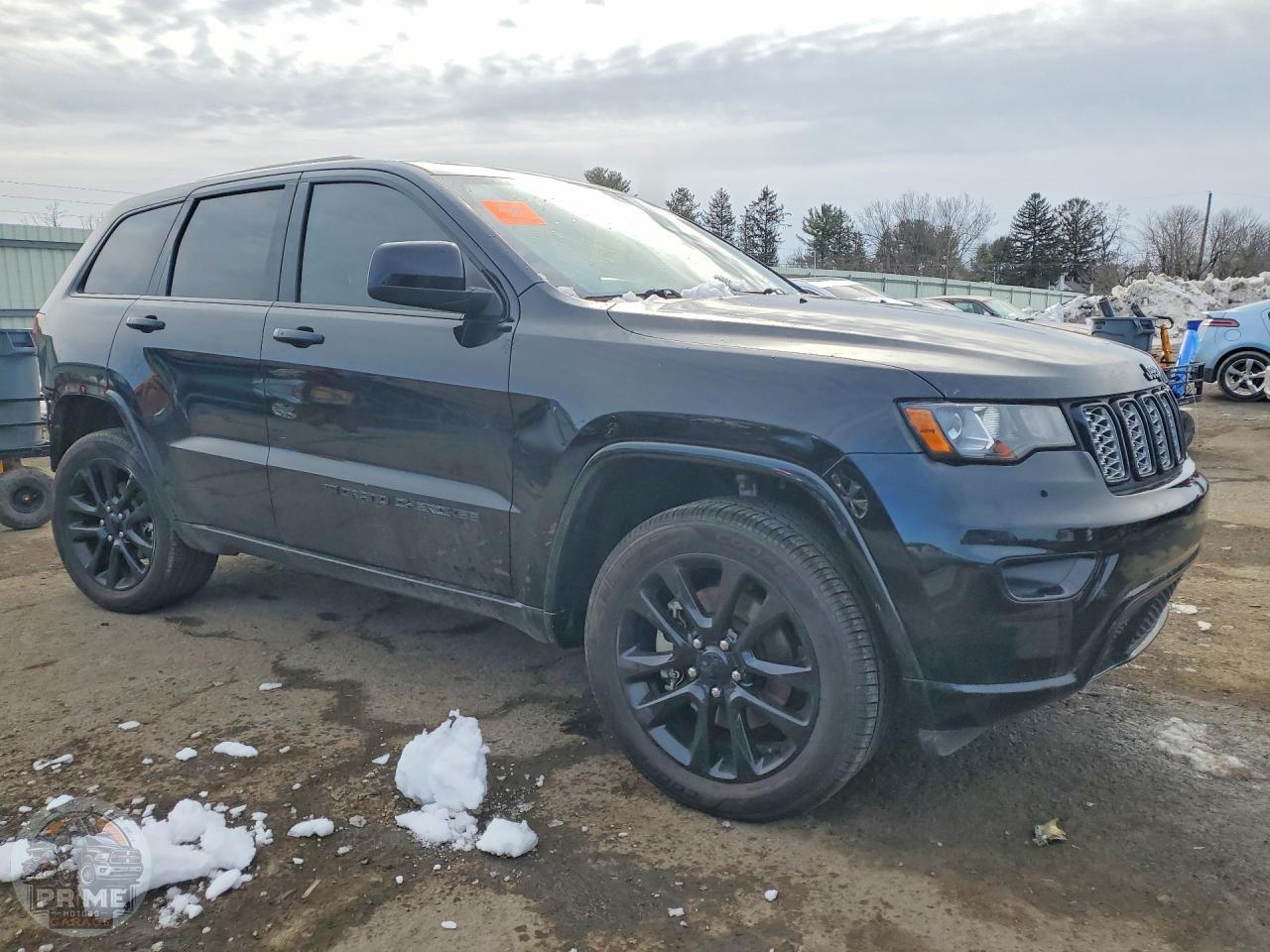 2022 JEEP GRAND CHEROKEE — фото 4