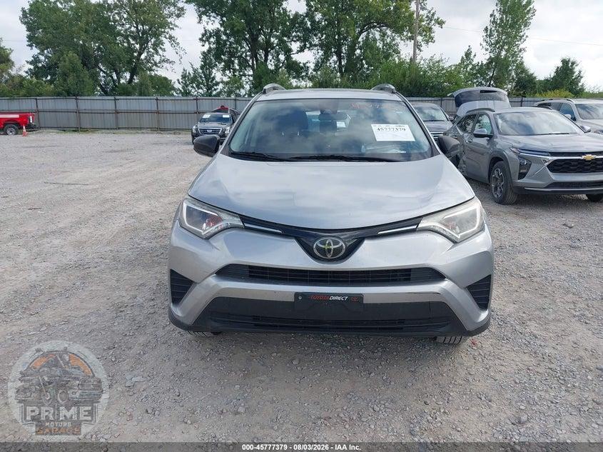 2018 TOYOTA RAV4 LE — фото 12