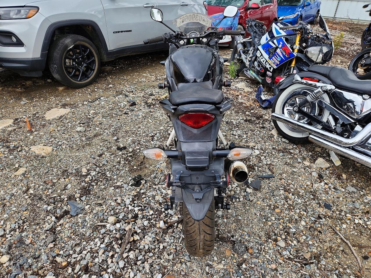 2012 HONDA CBX250 — фото 16