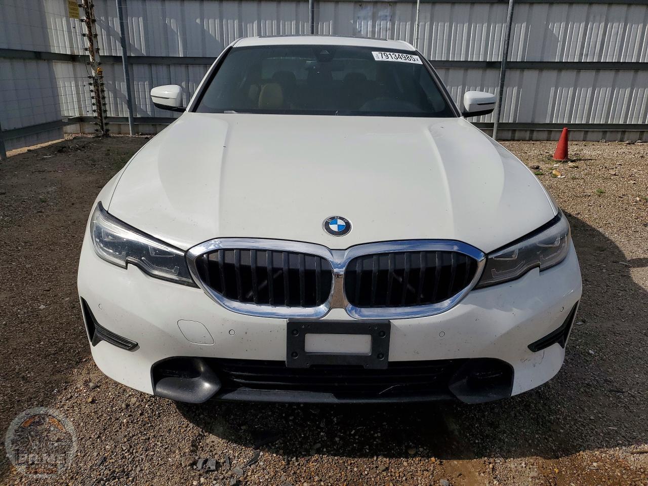 2022 BMW 3 SERIES — фото 9