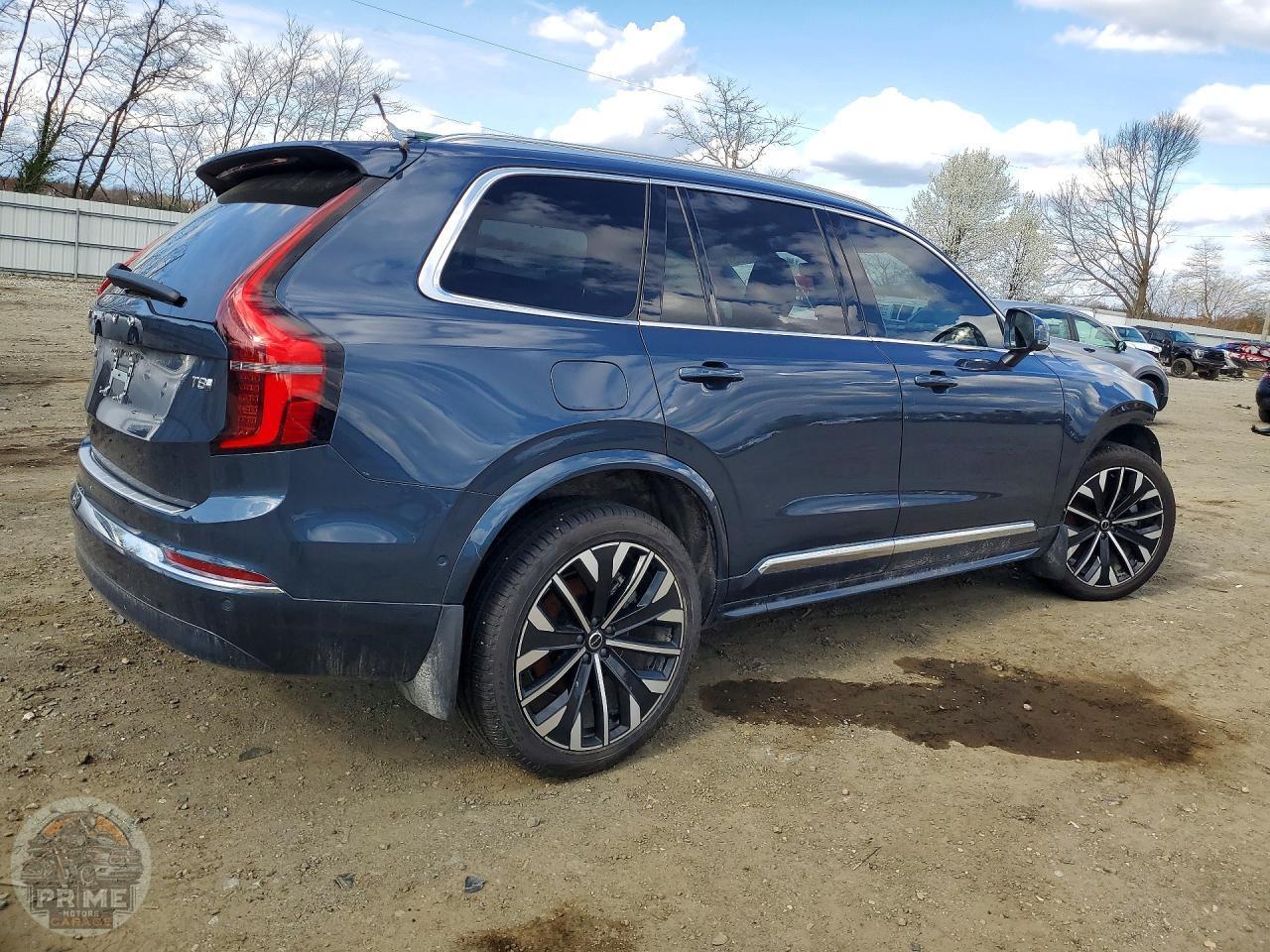 2025 VOLVO XC90 — фото 3