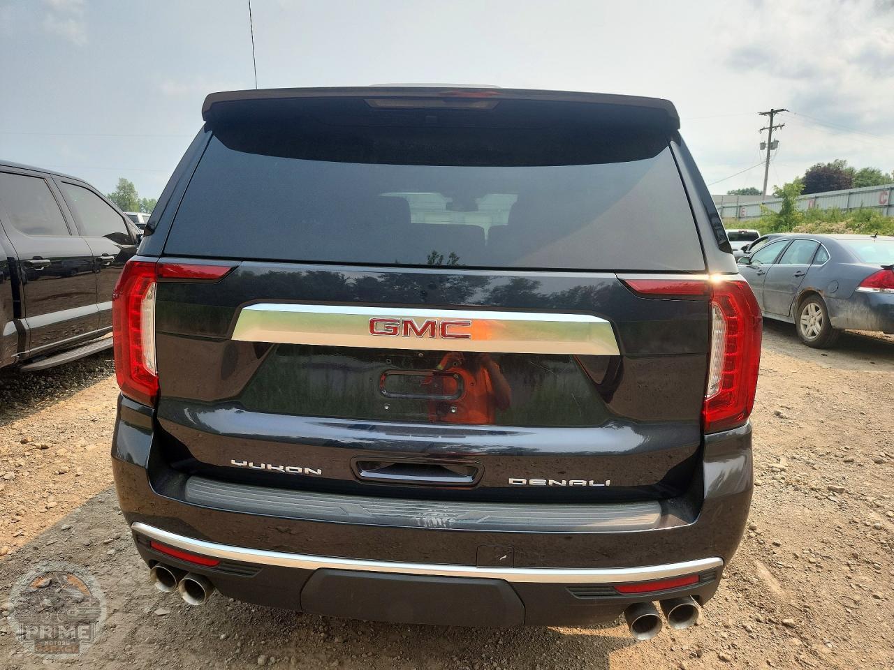 2023 GMC YUKON — фото 6