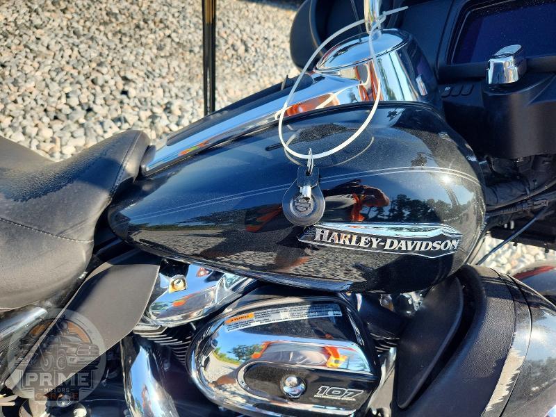2019 HARLEY-DAVIDSON FLHTCU (ULTRA CLASSIC ELECTRA GLIDE) — фото 8