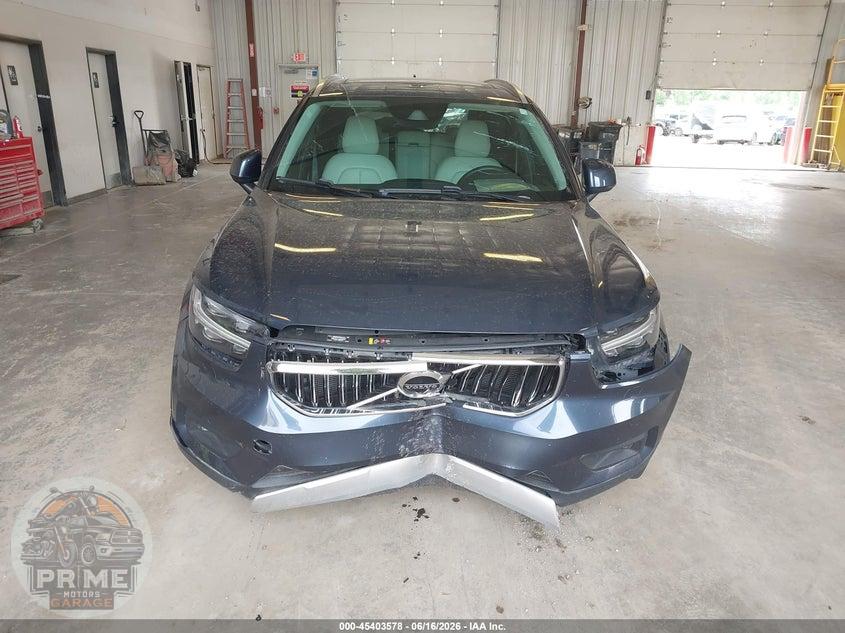 2022 VOLVO XC40 T5 INSCRIPTION — фото 6