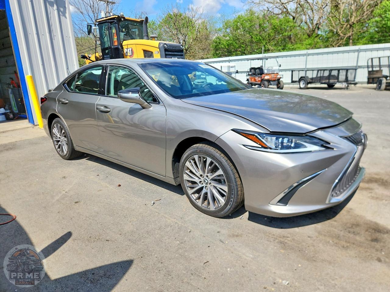 2021 LEXUS ES — фото 4