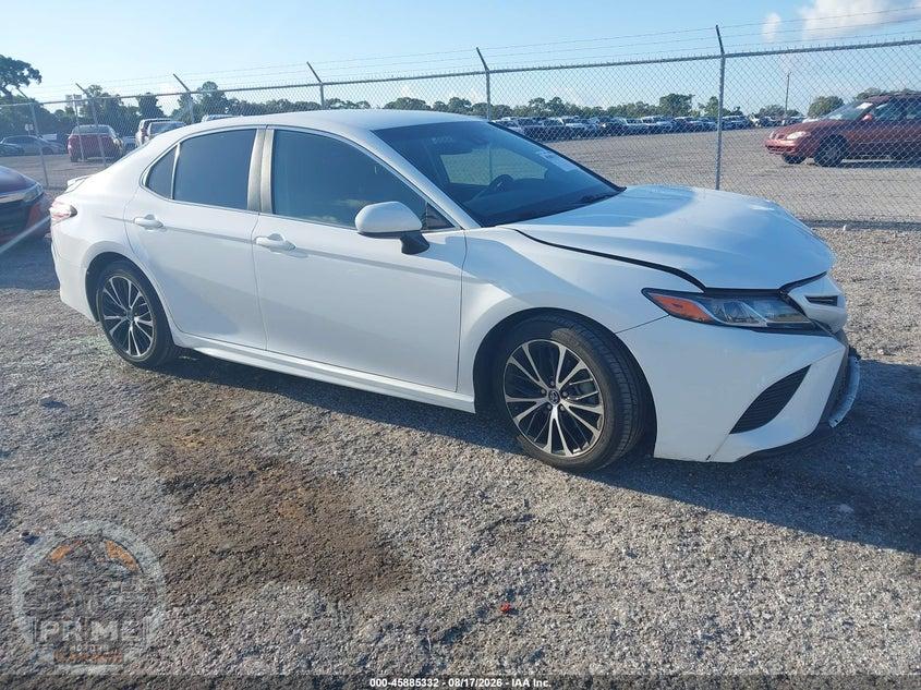 2018 TOYOTA CAMRY SE — фото 1