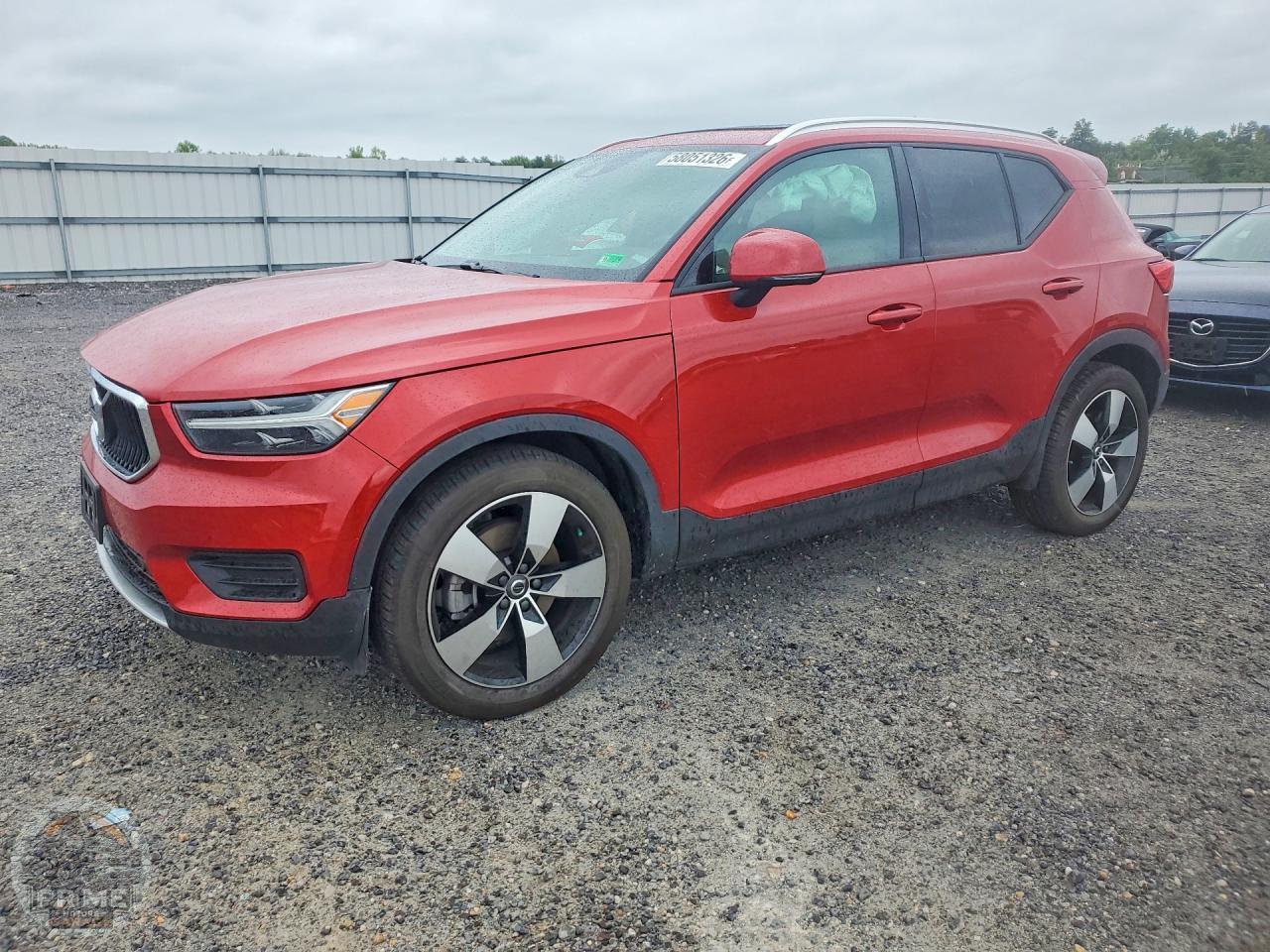 2020 VOLVO XC40 — фото 1