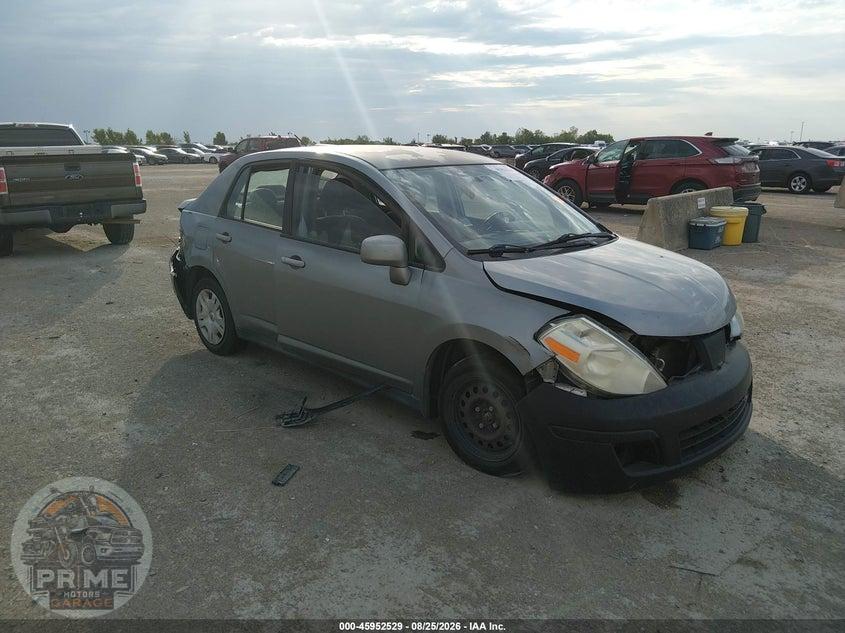 2010 NISSAN VERSA 1.8S — фото 1