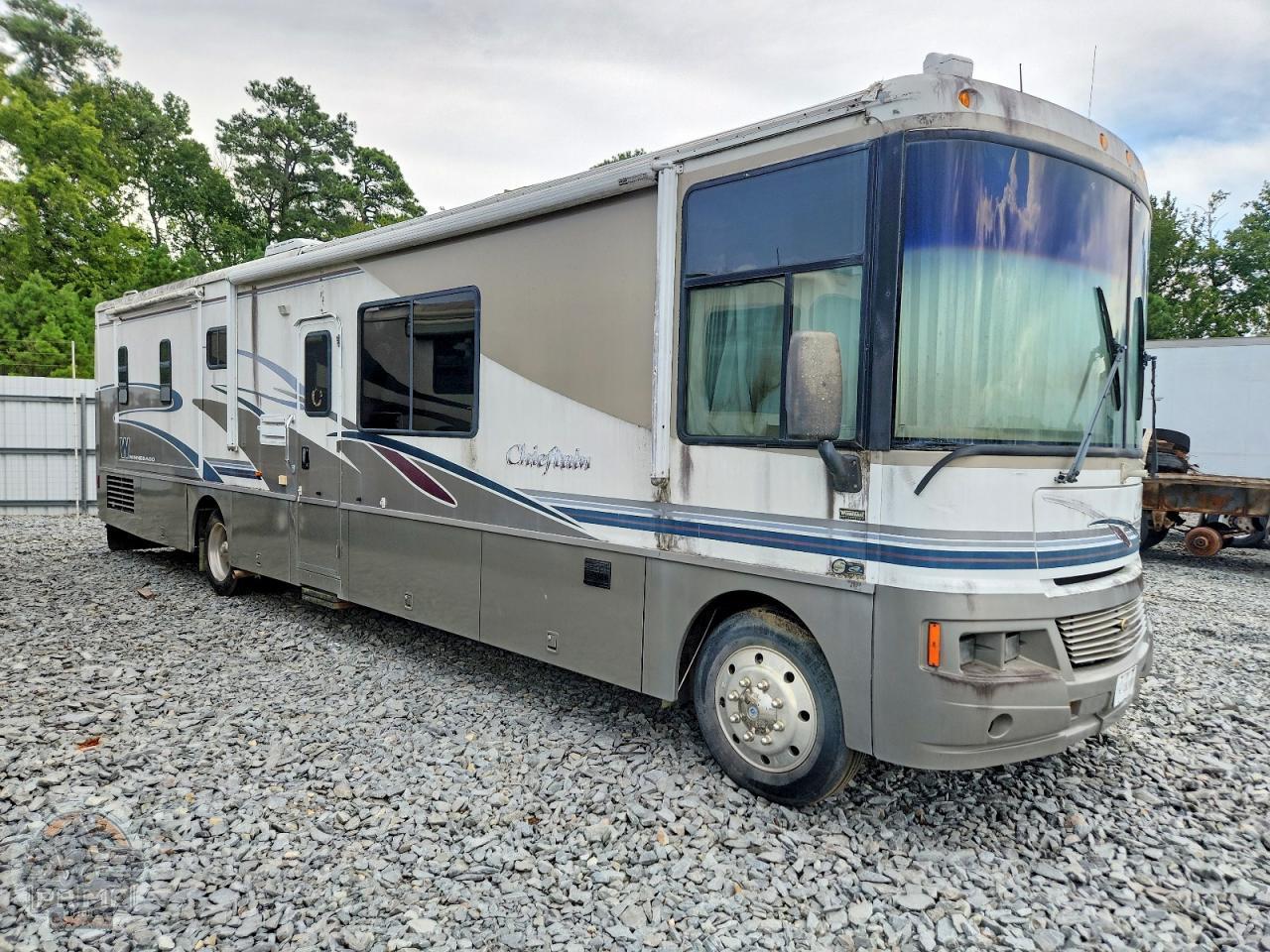 2003 WORKHORSE MOTORHOME — фото 2