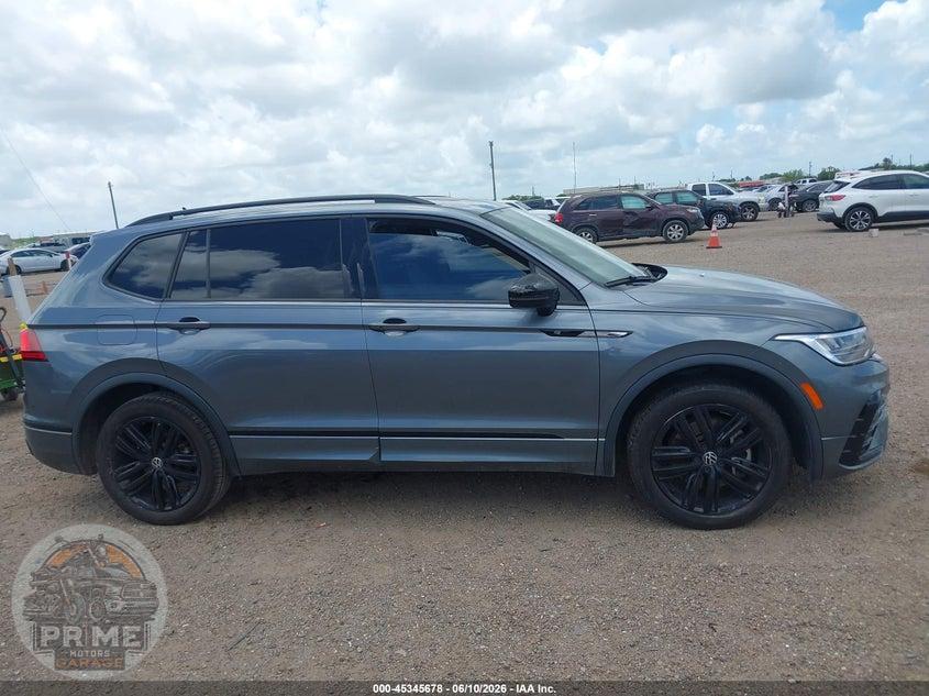 2022 VOLKSWAGEN TIGUAN 2.0T SE R-LINE BLACK — фото 12