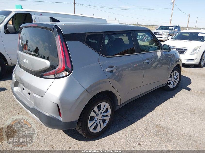 2023 KIA SOUL LX — фото 4