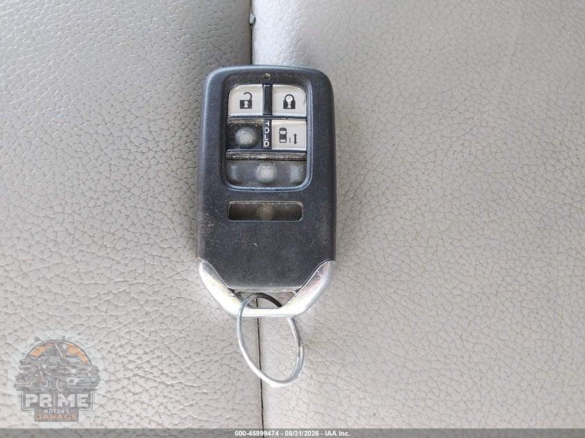 2015 HONDA ODYSSEY TOURING/TOURING ELITE — фото 11