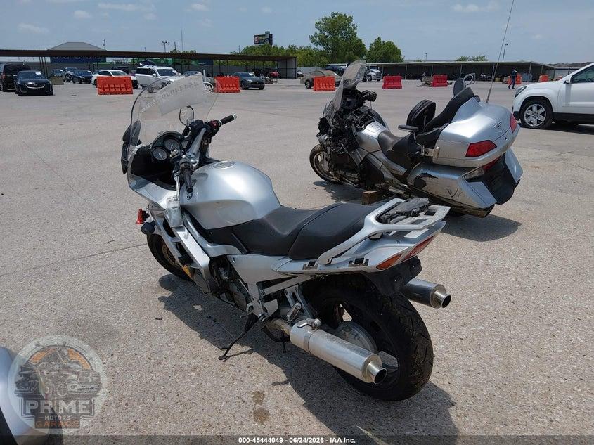 2003 YAMAHA FJR1300 — фото 3