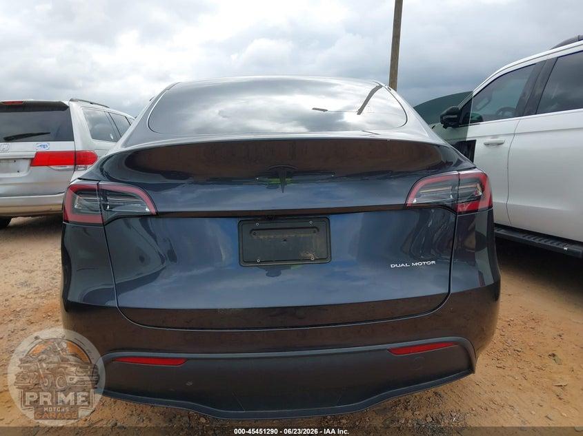 2024 TESLA MODEL Y LONG RANGE DUAL MOTOR ALL-WHEEL DRIVE — фото 15