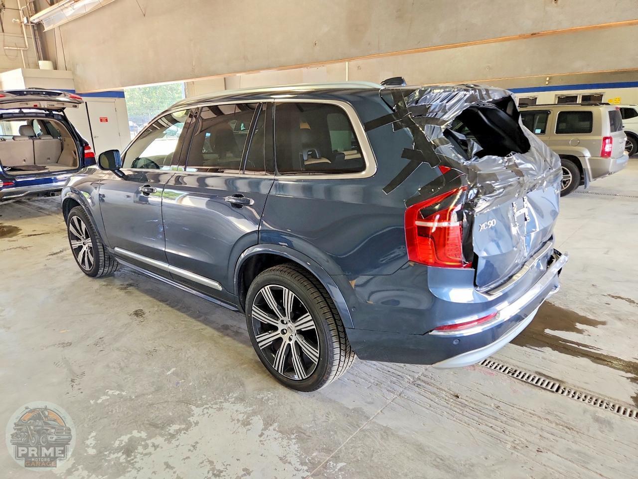 2022 VOLVO XC90 — фото 2