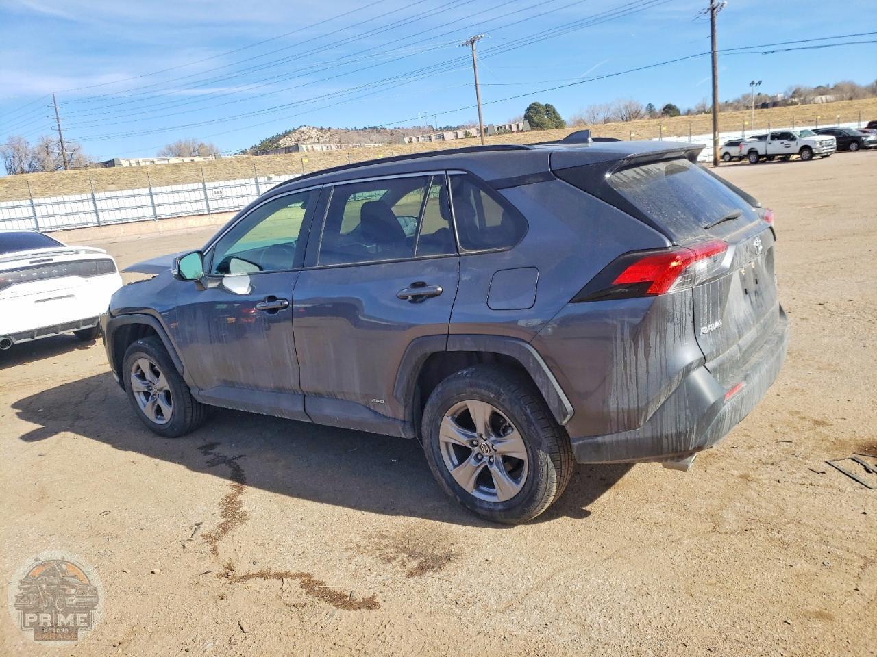 2023 TOYOTA RAV4 — фото 2