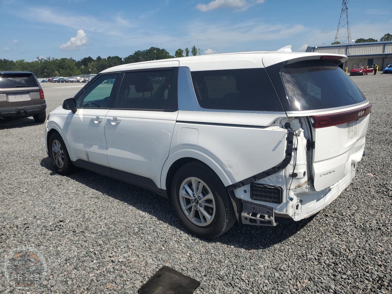 2023 KIA CARNIVAL — фото 2