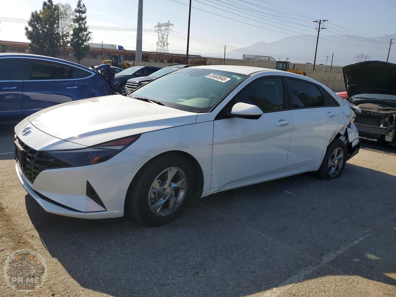 2022 HYUNDAI ELANTRA — фото 1