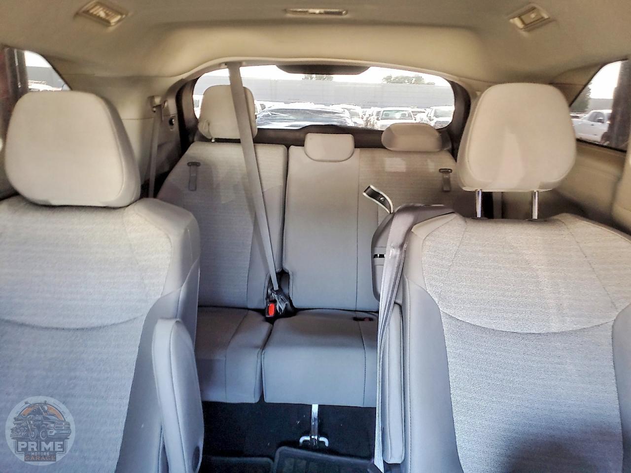 2021 TOYOTA SIENNA — фото 10