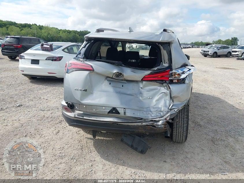 2018 TOYOTA RAV4 LE — фото 6