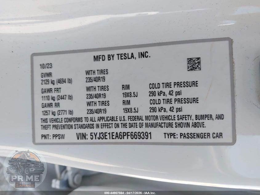 2023 TESLA MODEL 3 REAR-WHEEL DRIVE — фото 9