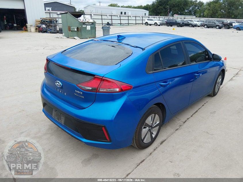 2017 HYUNDAI IONIQ HYBRID BLUE — фото 4