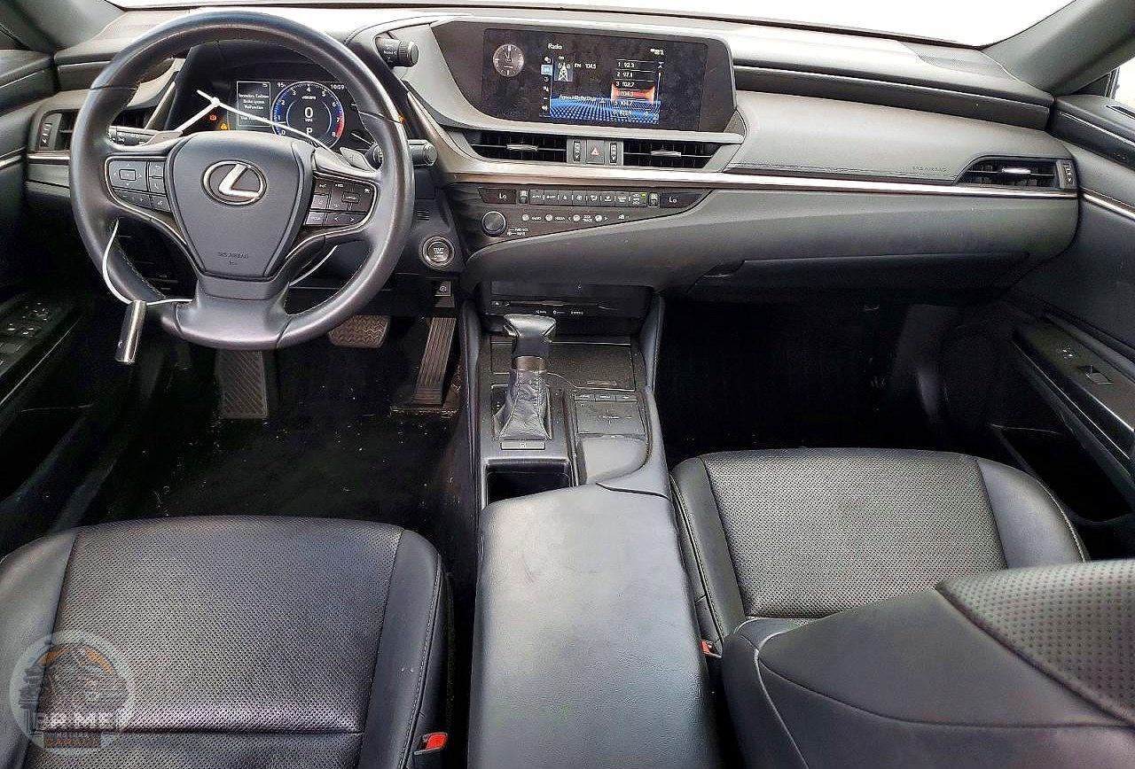 2020 LEXUS ES — фото 8