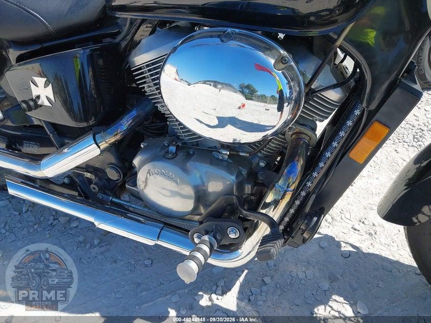 1998 HONDA VT750 C — фото 8