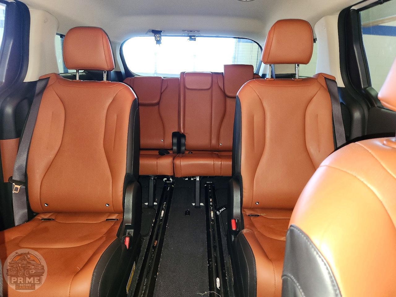 2024 KIA CARNIVAL — фото 10