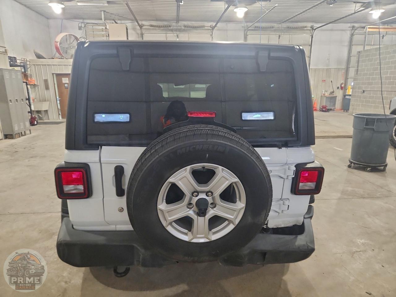 2020 JEEP WRANGLER — фото 6
