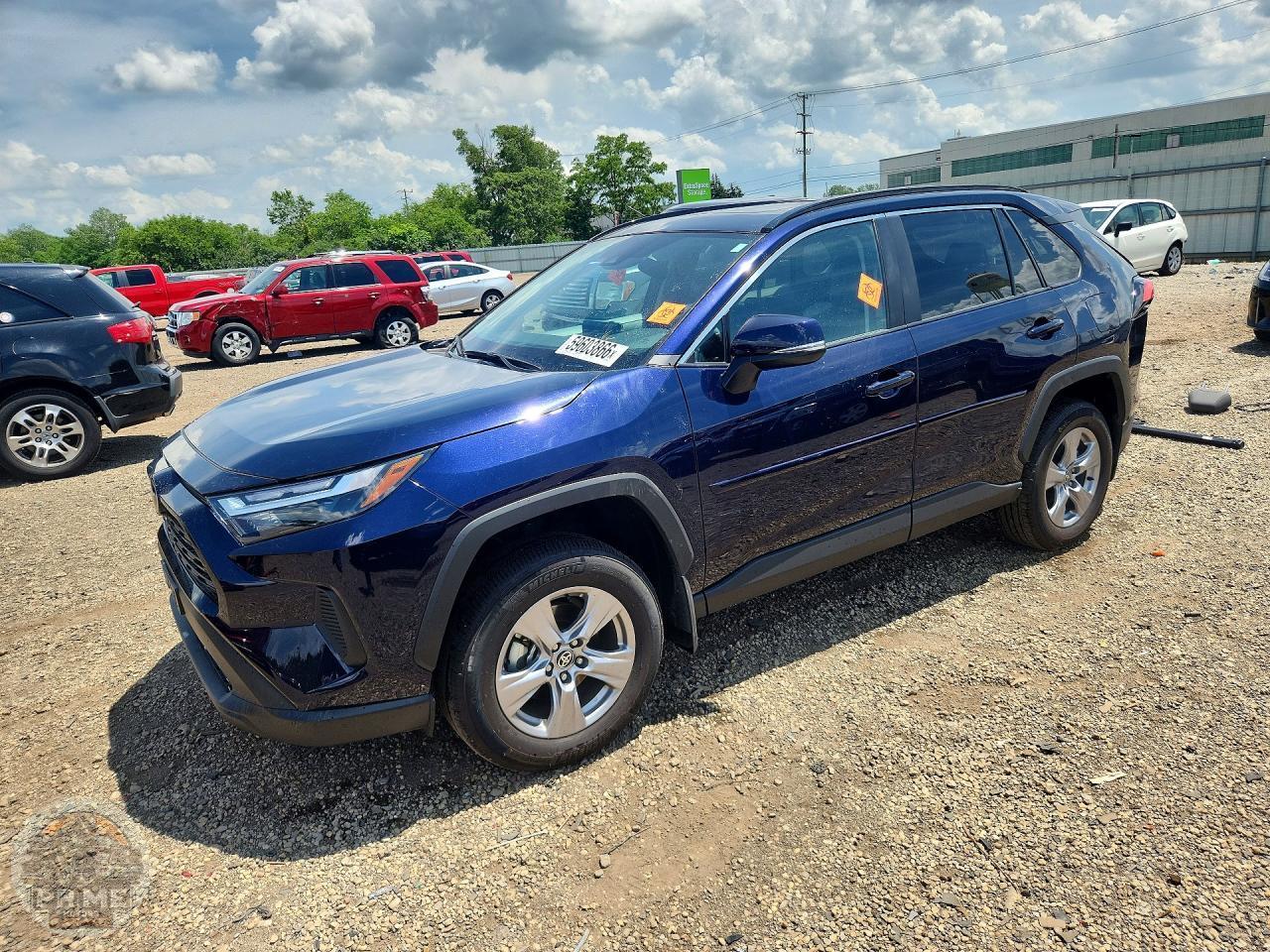 2025 TOYOTA RAV4 — фото 1