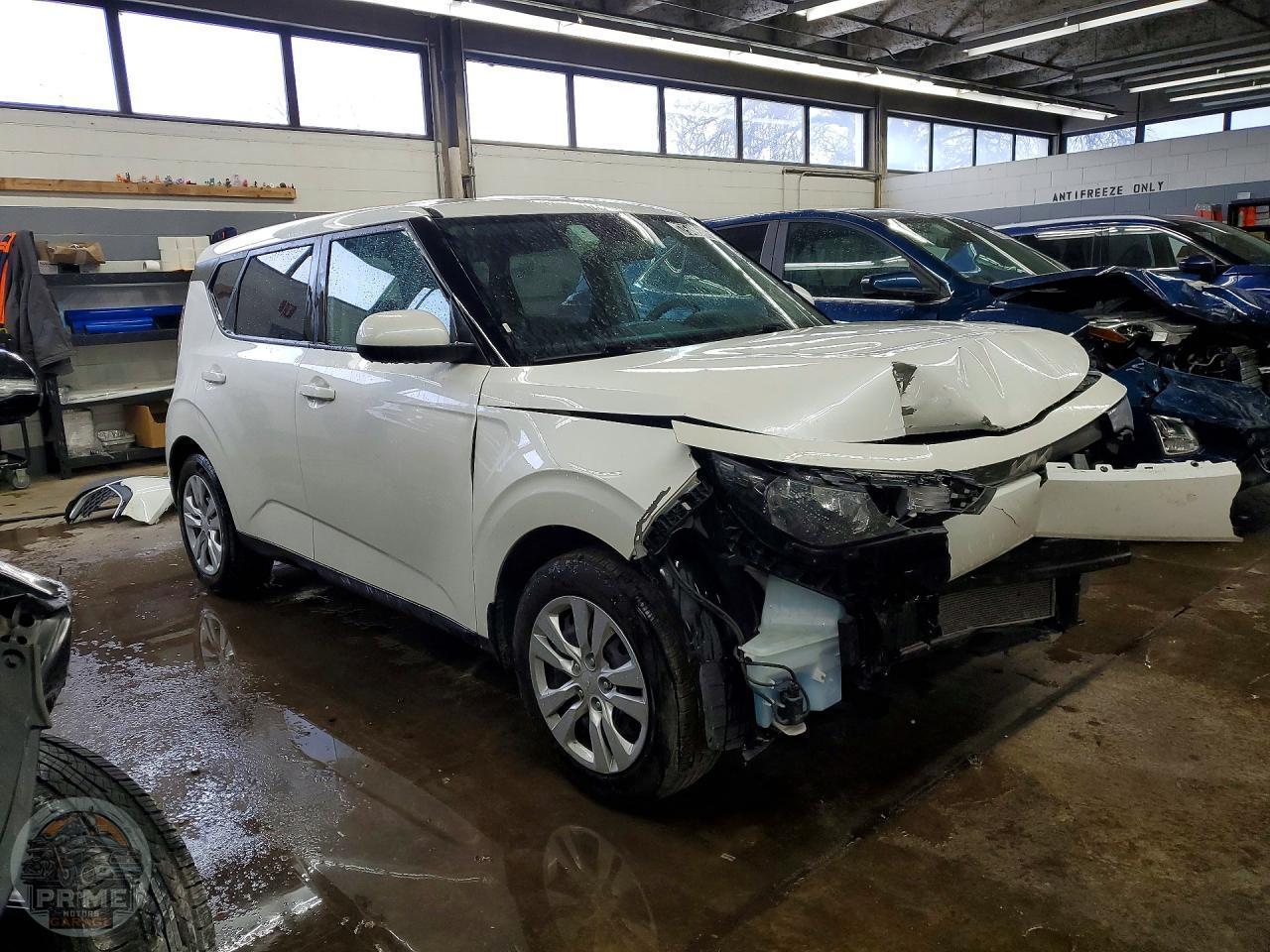 2023 KIA SOUL — фото 4