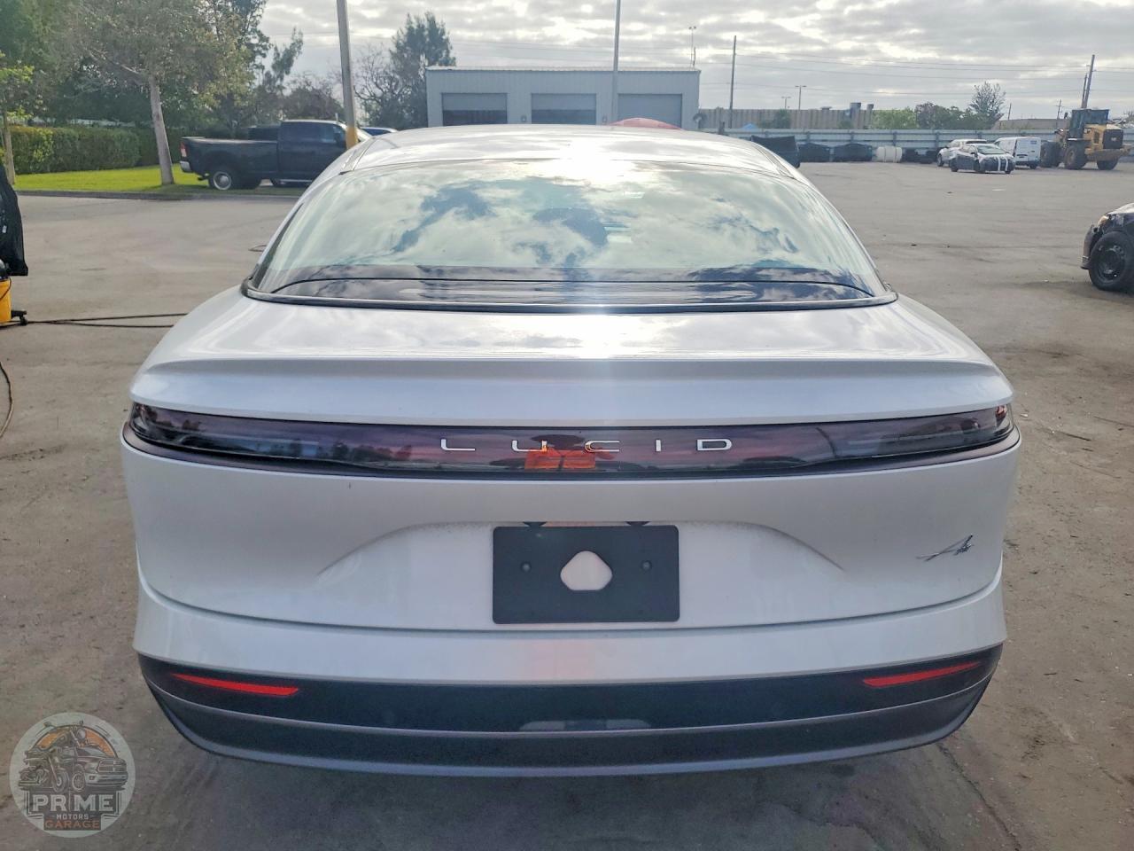 2025 LUCID MOTORS AIR — фото 6