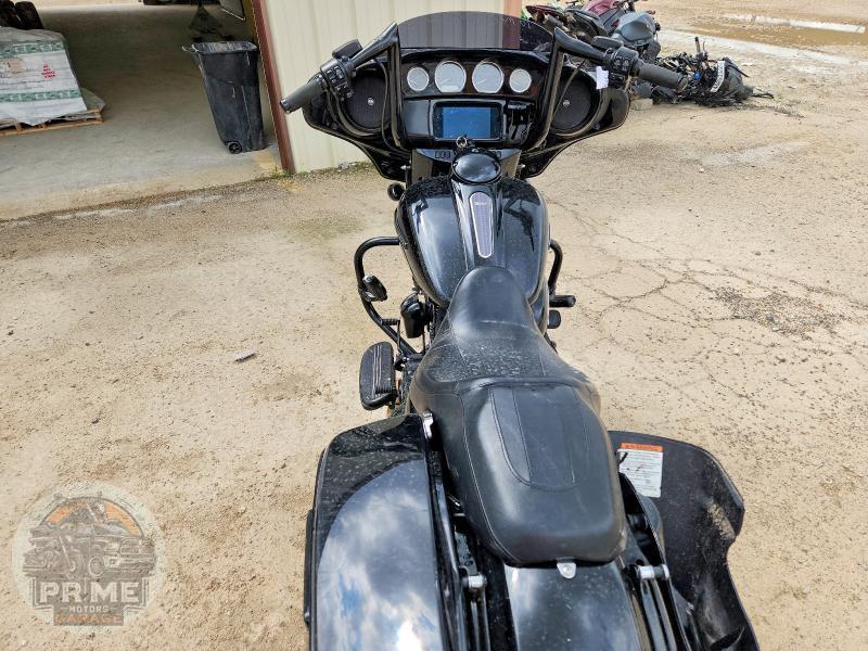 2019 HARLEY-DAVIDSON FLHXS (STREET GLIDE SPECIAL) — фото 6