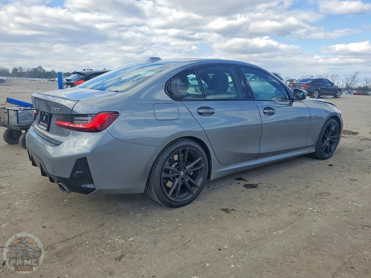 2023 BMW 3 SERIES — фото 3