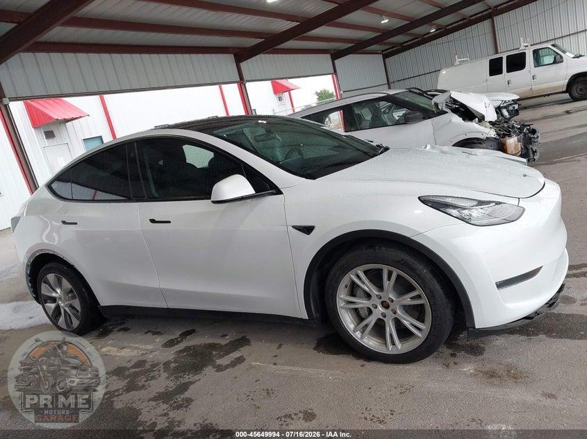2023 TESLA MODEL Y AWD/LONG RANGE DUAL MOTOR ALL-WHEEL DRIVE — фото 12