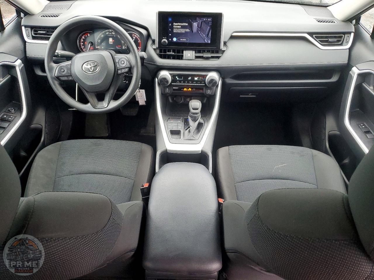 2025 TOYOTA RAV4 — фото 8
