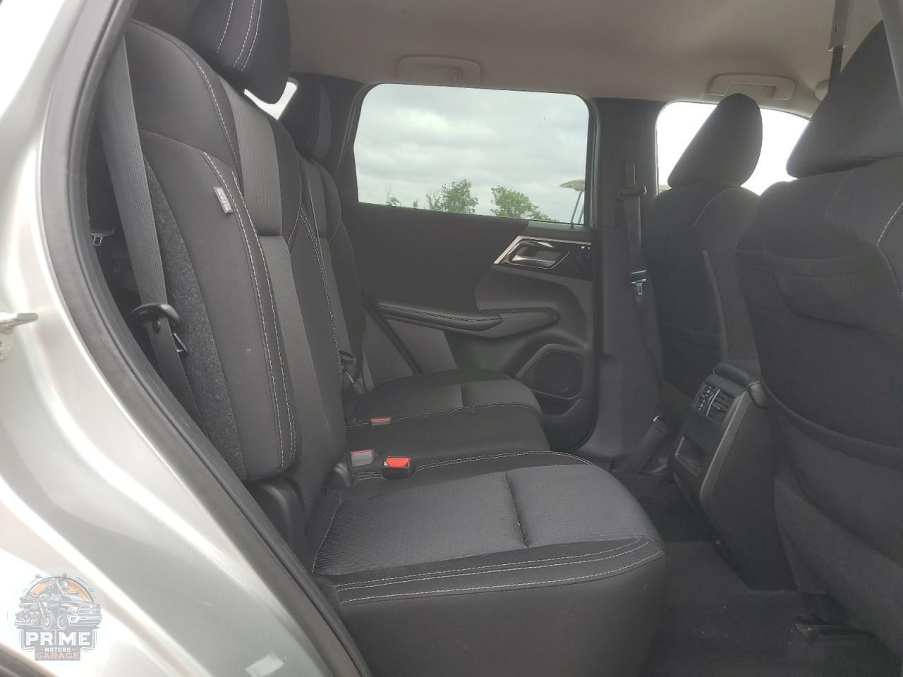 2022 MITSUBISHI OUTLANDER — фото 11