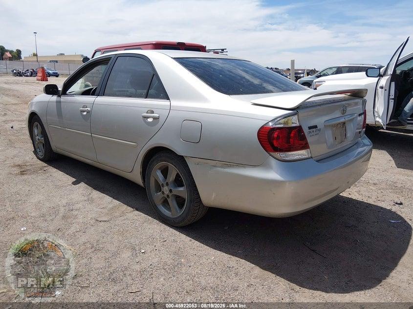 2005 TOYOTA CAMRY SE V6 — фото 3