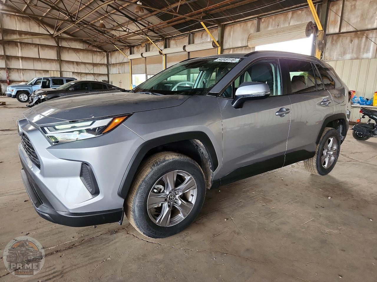 2025 TOYOTA RAV4 — фото 1