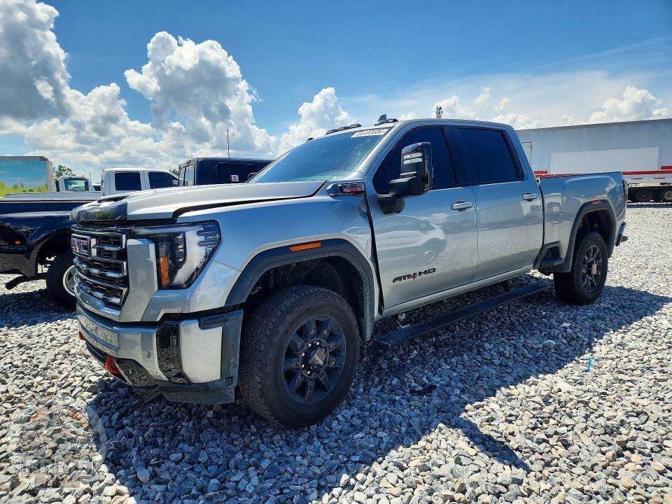 2025 GMC SIERRA — фото 1