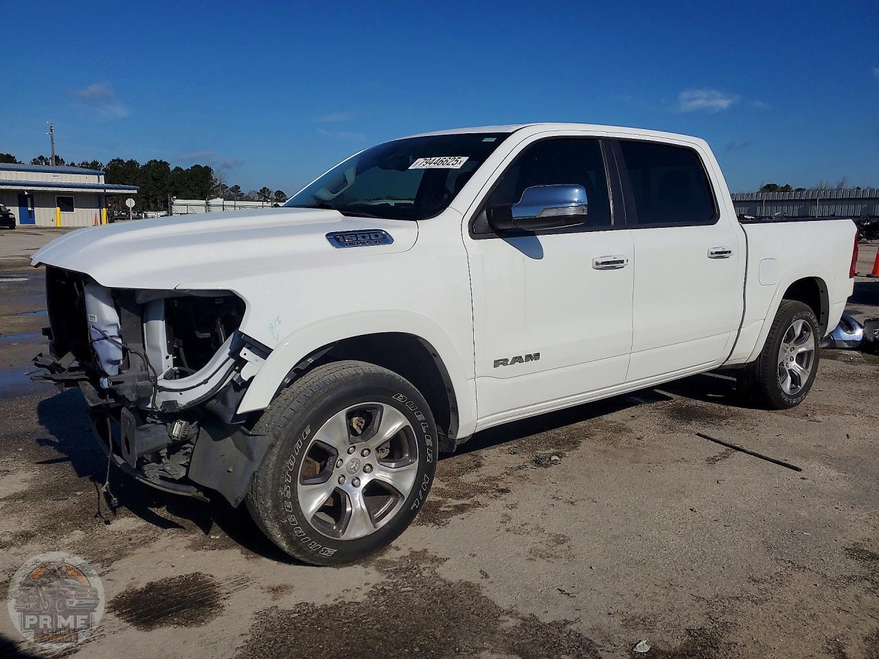 2020 RAM TRUCKS 1500 — фото 1