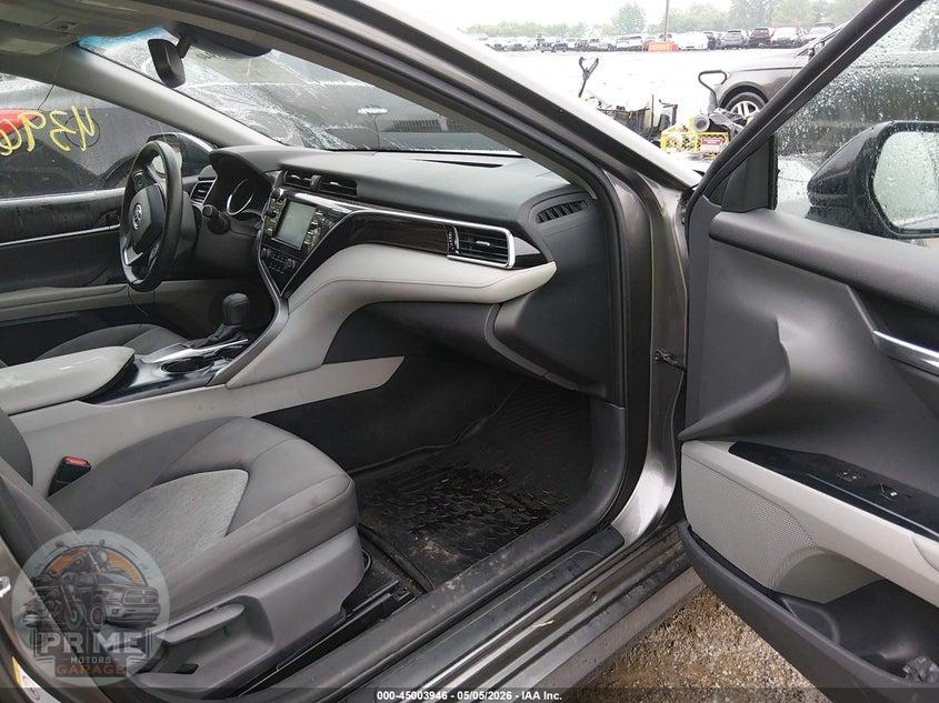 2018 TOYOTA CAMRY L/LE/SE/XLE — фото 5