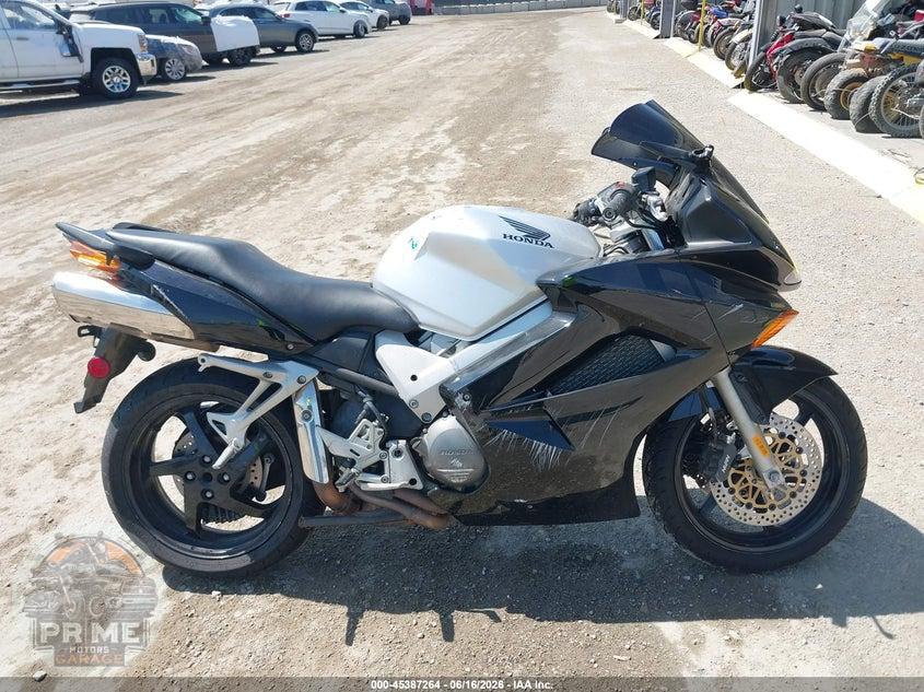 2003 HONDA VFR800 — фото 12