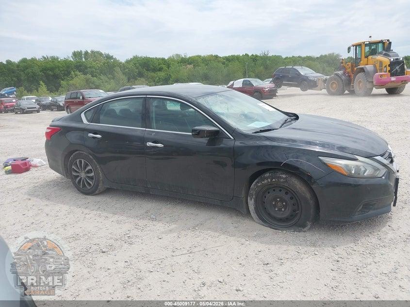 2016 NISSAN ALTIMA 2.5 SR — фото 13