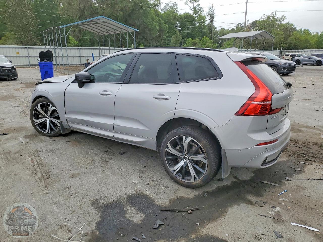 2023 VOLVO XC60 — фото 2