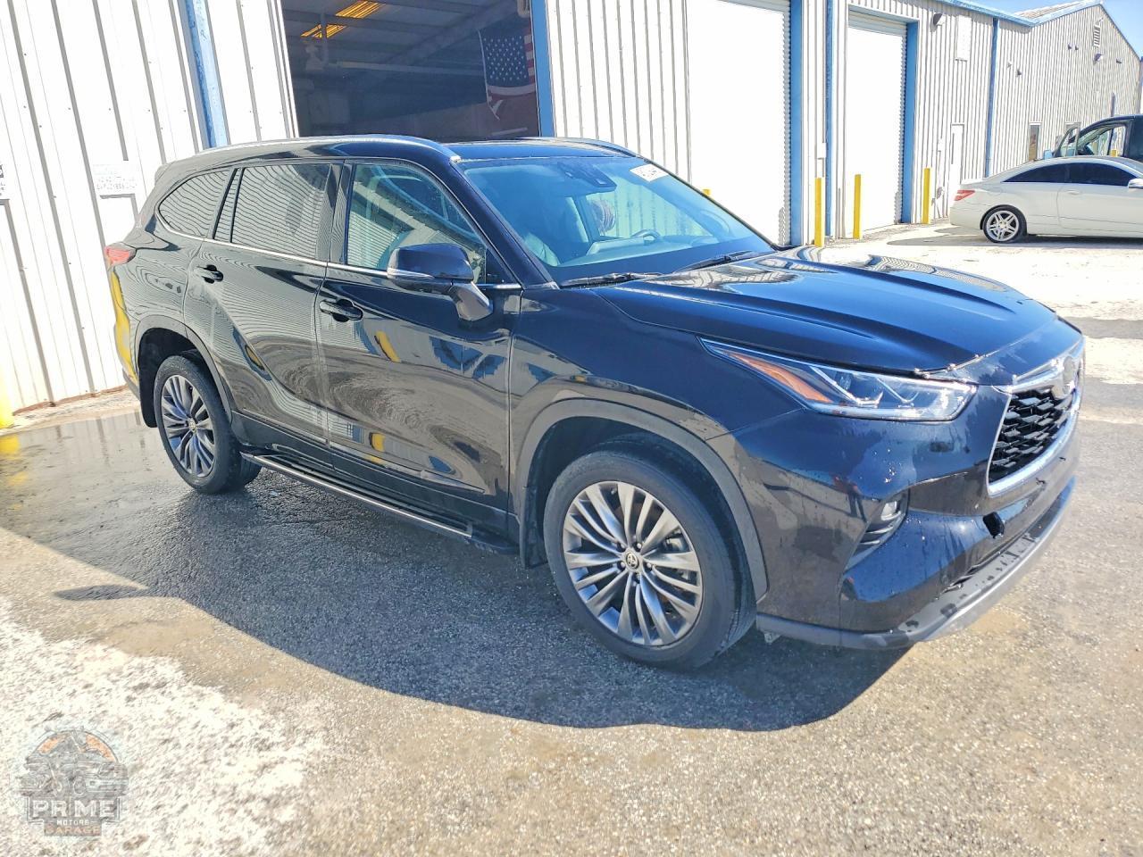 2020 TOYOTA HIGHLANDER — фото 8