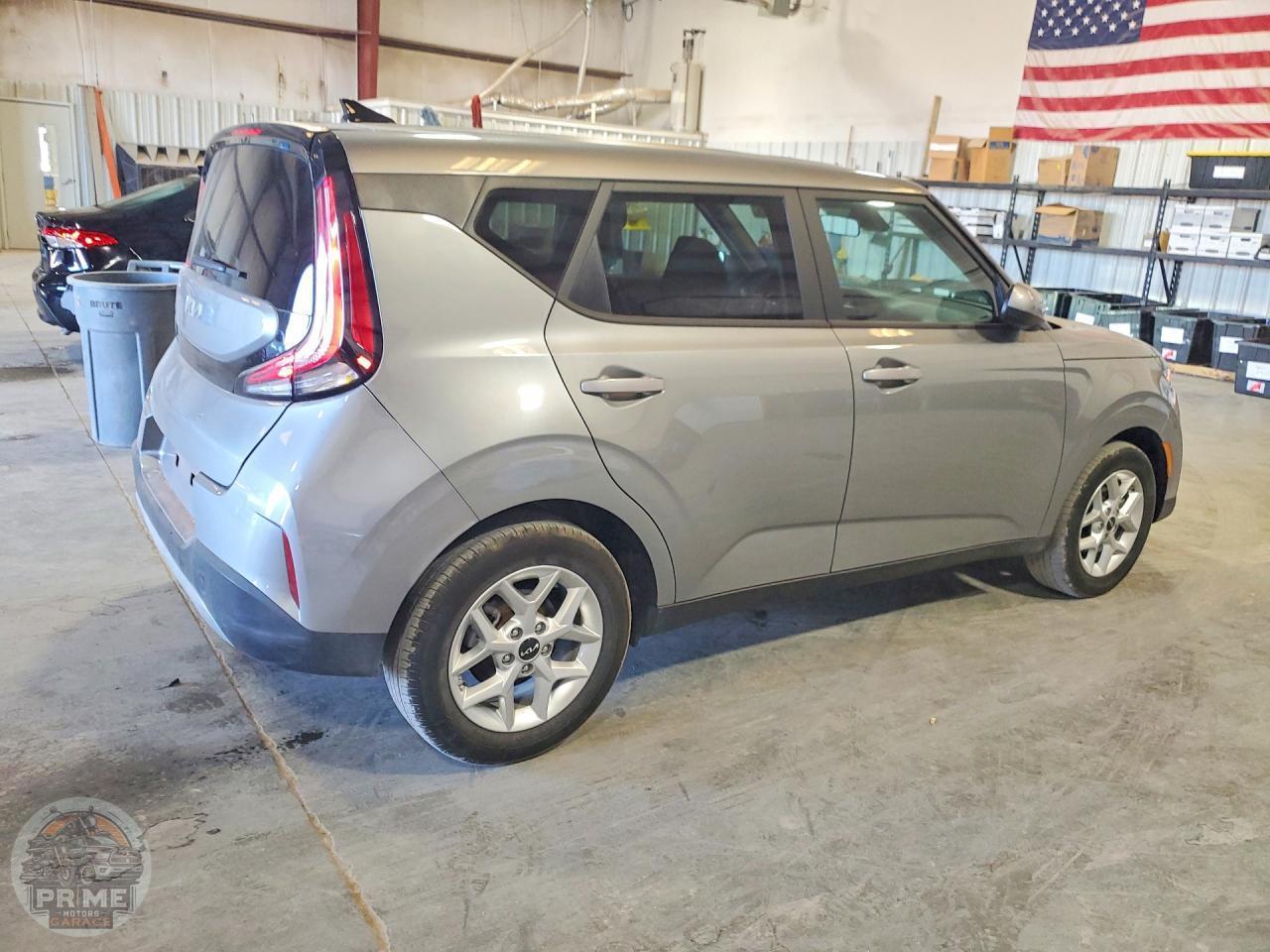 2025 KIA SOUL — фото 3
