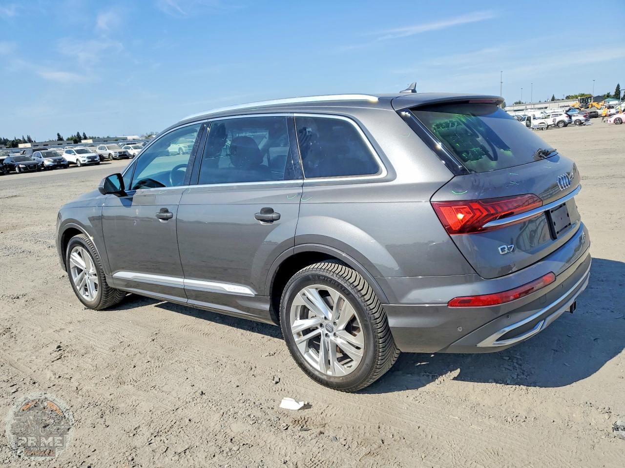 2020 AUDI Q7 — фото 2