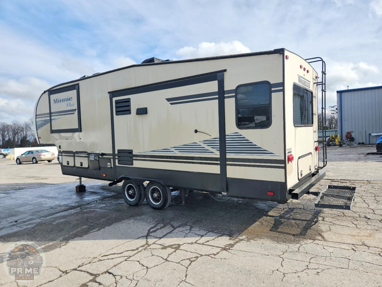 2019 WINNEBAGO MINNIE — фото 3